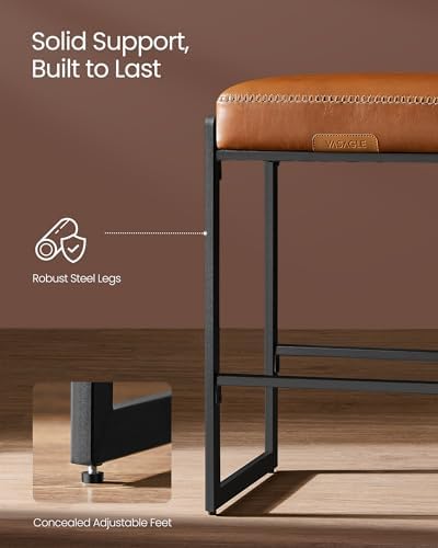 VASAGLE Bar Stools Set of 4, Counter Height, PU Leather, 26-Inch | Mid-Century Modern Bar Stool with Stitching, Kitchen, Home Bar, Dining Room, Caramel Brown, EKHO Collection ULBC286K01