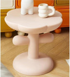Coffee Tables, Side Tables Living Room Flower-Shaped End Tables Living Room Plastic Small Patio Table with Flower Shaped Table Top Small Night Stand for Living Room Bedroom(Pink)