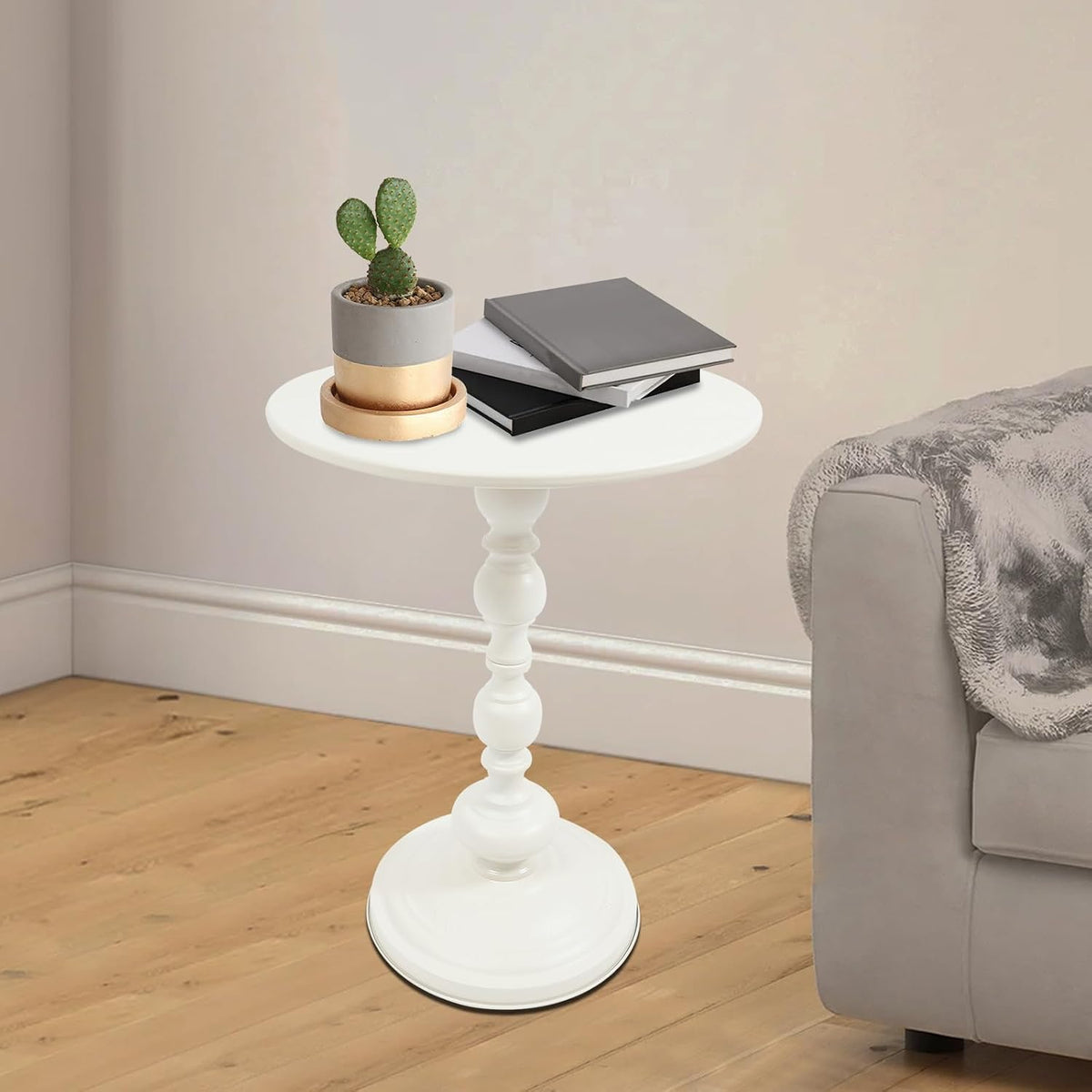 Small Round Side Table - Retro Metal Pedestal End Table for Living Room, Bedroom, Sofa & Small Spaces, 15.7'' ×20.5'' (White)