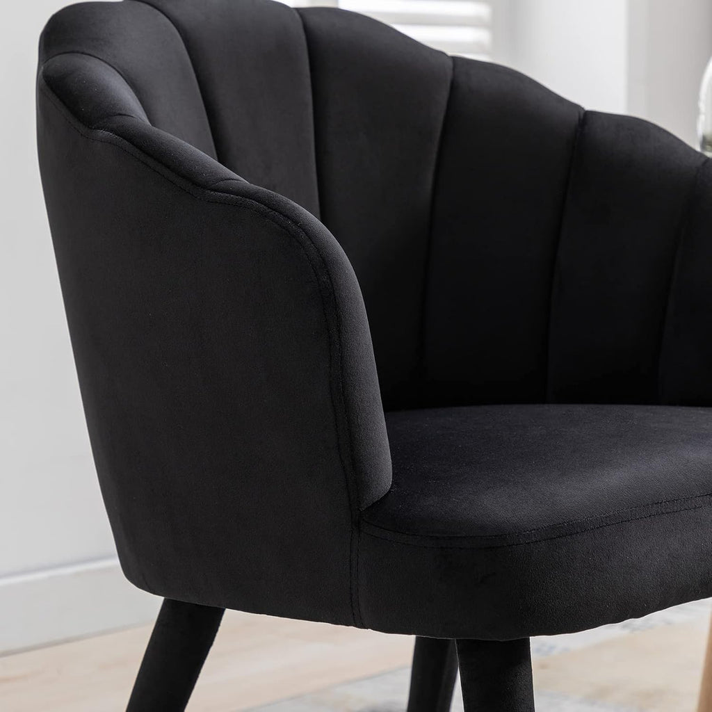 Velvet Dining Chairs Set of 4 Modern Living Room Chairs with Petal Back & Wood Legs Comfy Upholstered Side Chair Accent Chair for Dining Room/Bedroom/Vanity, Black