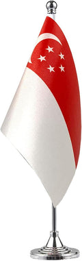 GentleGirl.USA Singapore Table Flags,Stick Small Mini Singaporean Flag Office Desk Flag on Stand with Stand Base, International Festival Decoration,Singapore Theme Party Decoration,Home Decoration