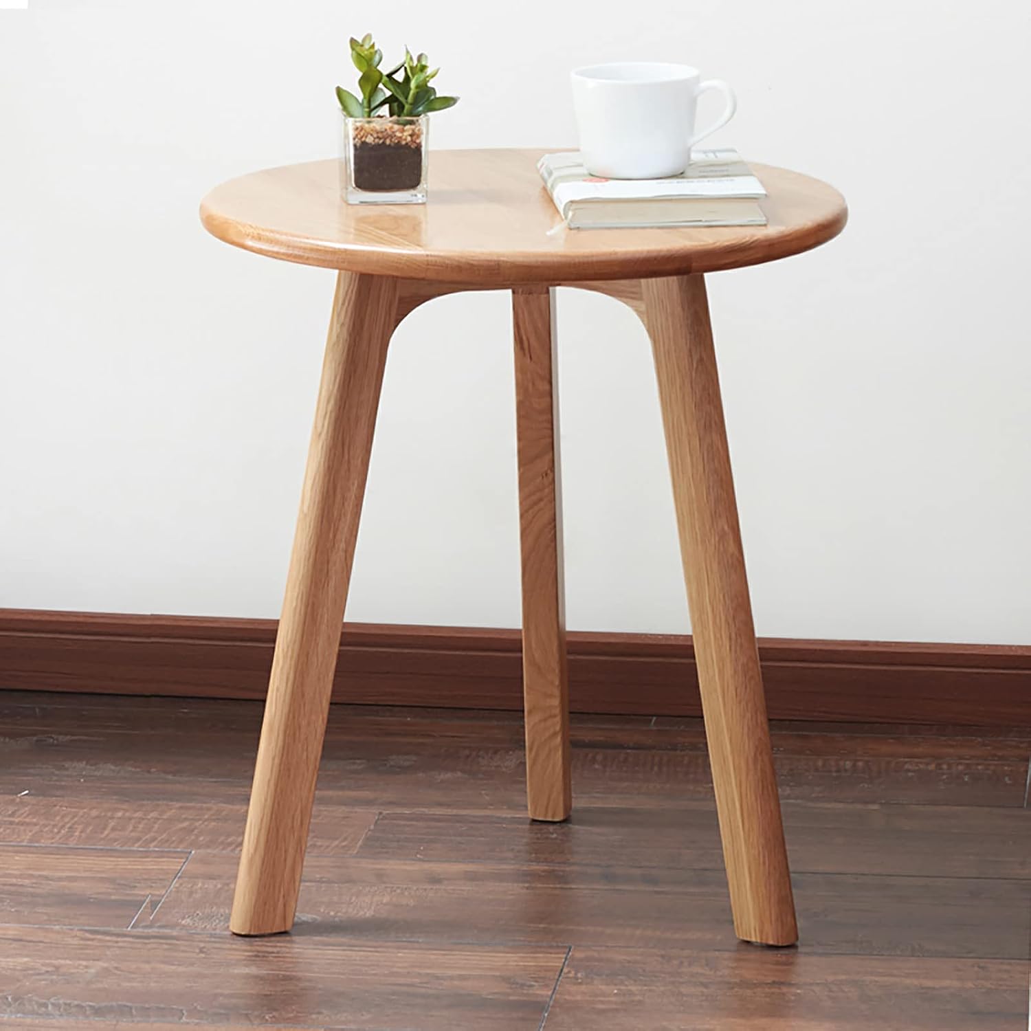 Solid Oak Wood Small Round Nightstand Side Table for Living Room, Rustic Farmhouse Bedside Table Night Stand Side End Table with 3 Legs for Small Spaces Bedroom Living Room (Natural)