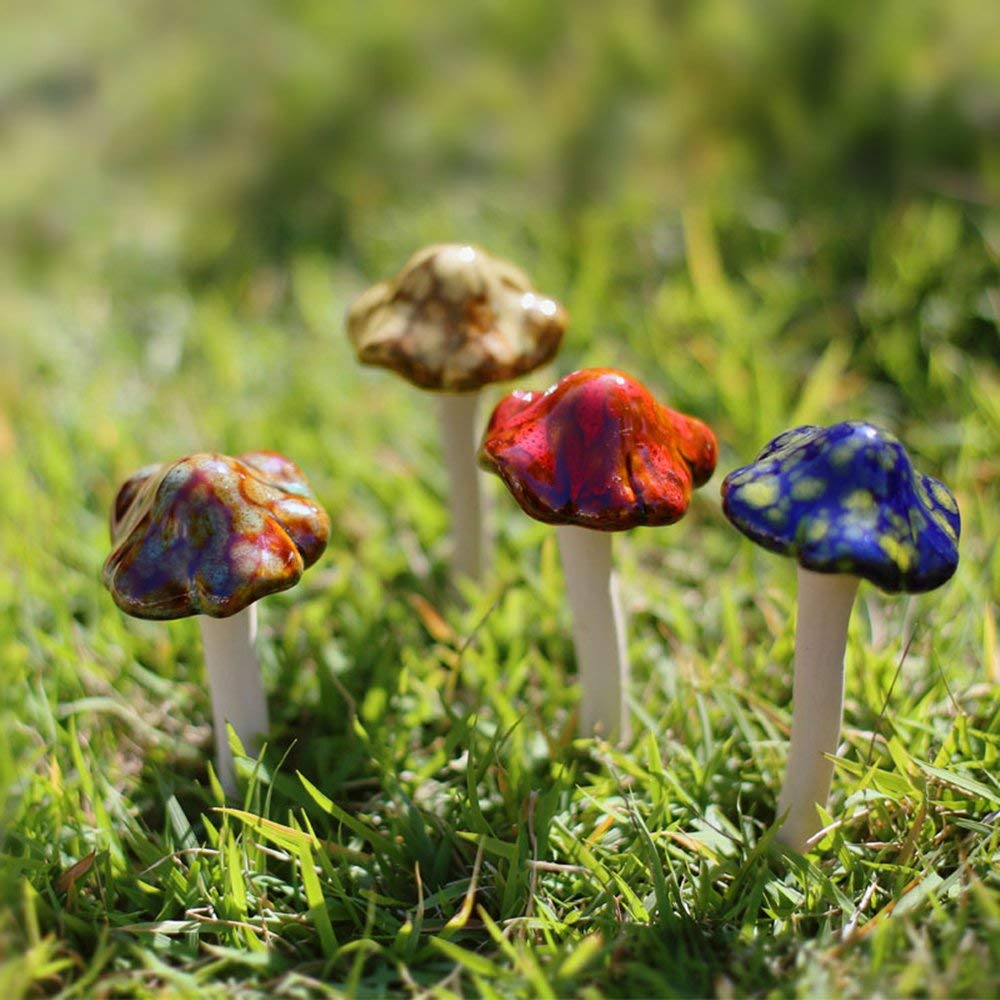 Danmu Garden Decor, 4pcs (Random Color) Ceramic Mushroom for Garden, Yard, Fairy Garden - Lawn Ornament Décor, Pottery Ornament 4.52" in Height