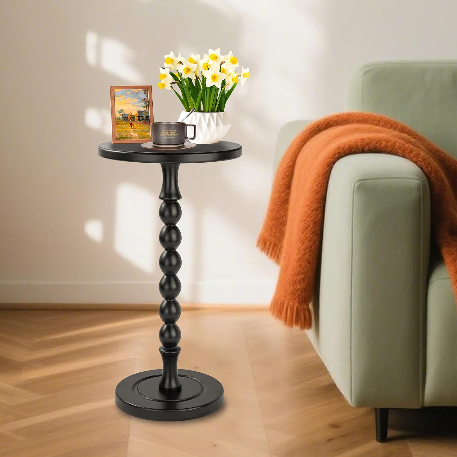 Round Side Table for Small Spaces, Drink Table with Oak Wood Pedestal, Modern End Table Nightstand for Living Room, Bedroom, Office, and Corners, Tool-Free Assembly, Black