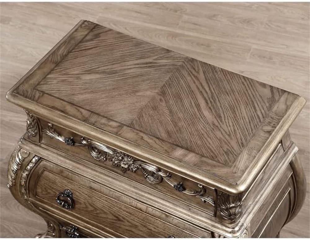3 Drawers Nightstand in Vintage Oak Finish ﻿,for Small Spaces