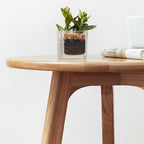 Round End Table for Living Room Coffee Side Table, Durable All Natural Solid Oak Wood Side Table for Living Room, Bedroom, Balcony, Easy to Maintain (Natural)