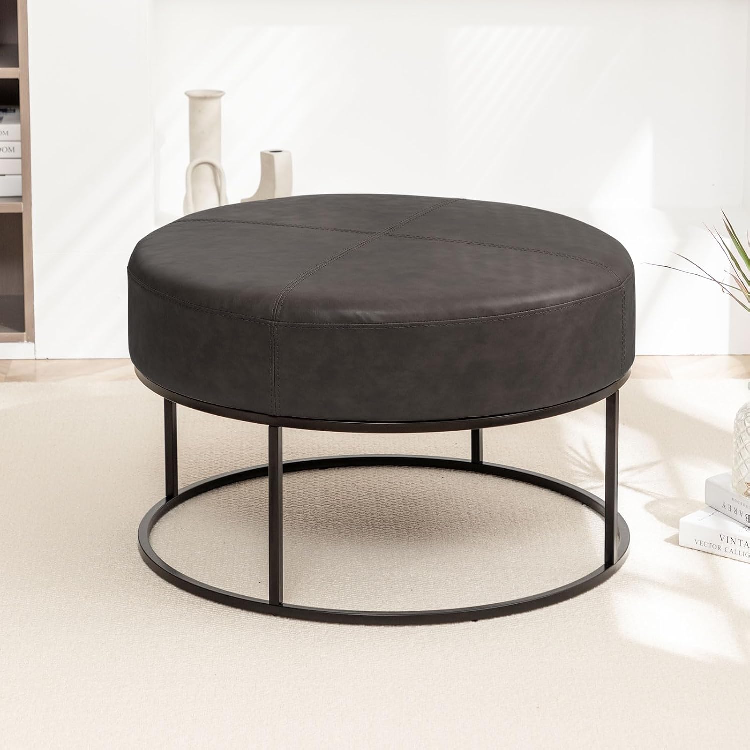 Modern Round Coffee Table, Farmhouse Ottoman for Living Room, Large Vintage Faux Leather Coffee Tables with Leather Upholstered Padded Seat [Round, Vintage Black, 30'']