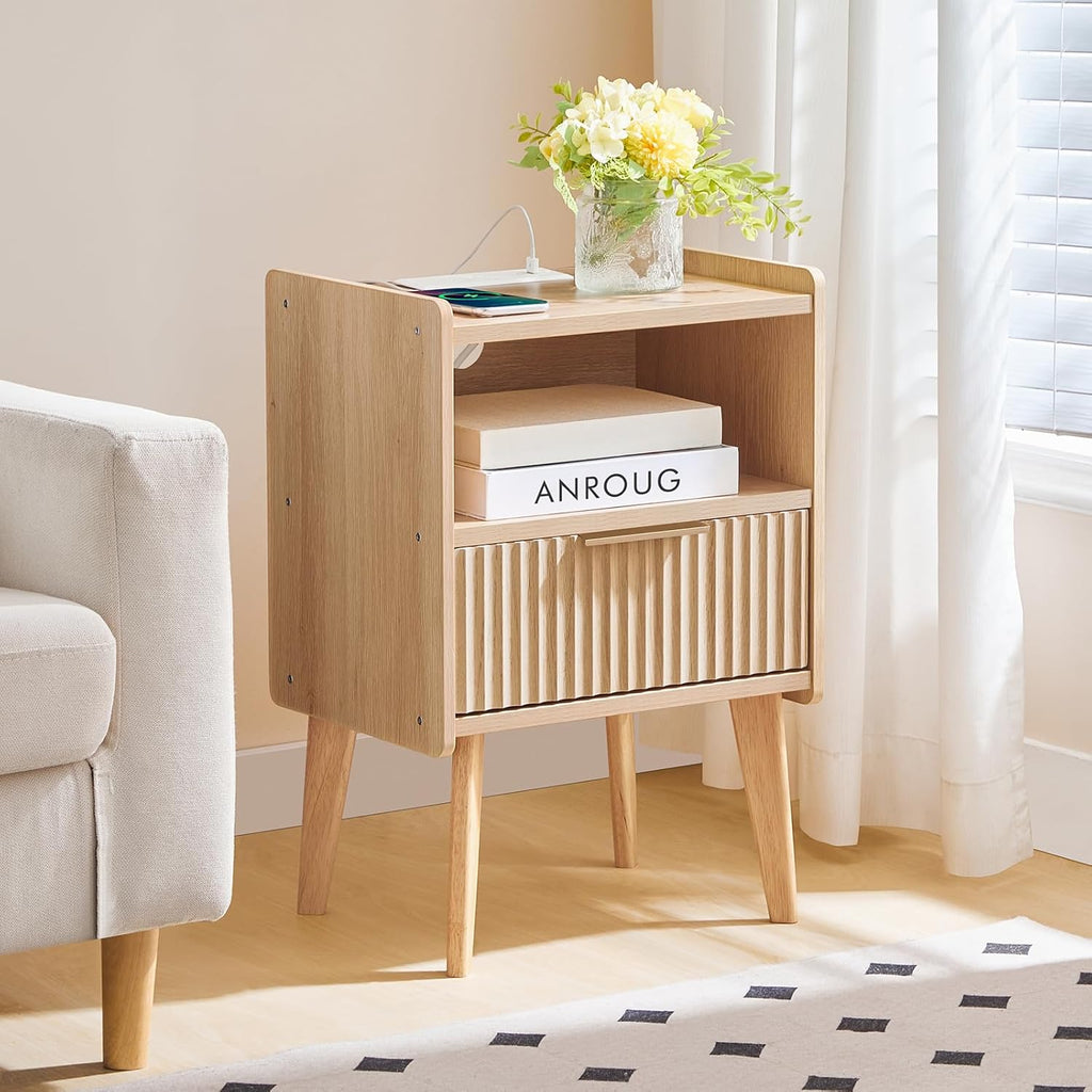 MAHANCRIS Natural Nightstand with Charging Station, Modern Bedside Table with Drawer and Storage Shelf, End Side Table with Solid Wood Legs, Night Stand, Living Room, Bedroom, Small Space, ETNA61E01