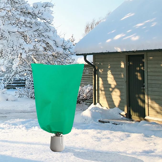 Eunika 6 PCS Plant Covers Freeze Protection, 47.2"x31.5" Frost Blankets with Zipper Drawstring Reusable Winter Plant Protectors Bag Covers for Outdoor Garden Trees, Shrubs Cover for Frost Cold Pest