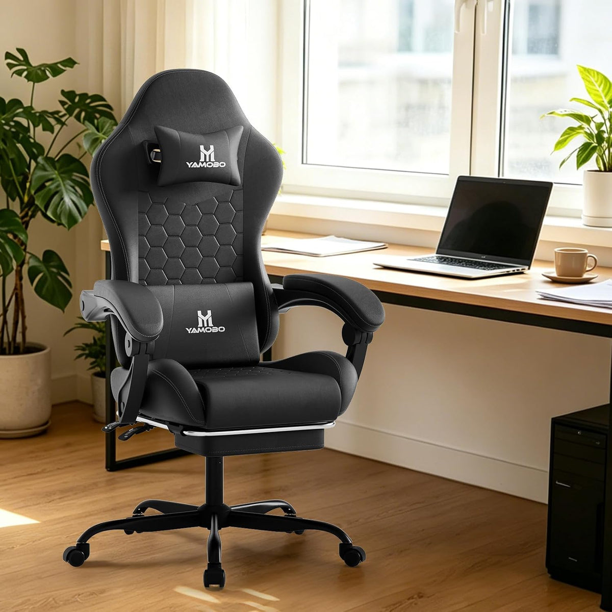 Gaming Chair, Computer Office Chair with Footrest, Adjustable Height & Backrest Gaming Chairs with Swivel for Adults, High Back PU Leather Ergonomic Chair with Lumbar Support, Black