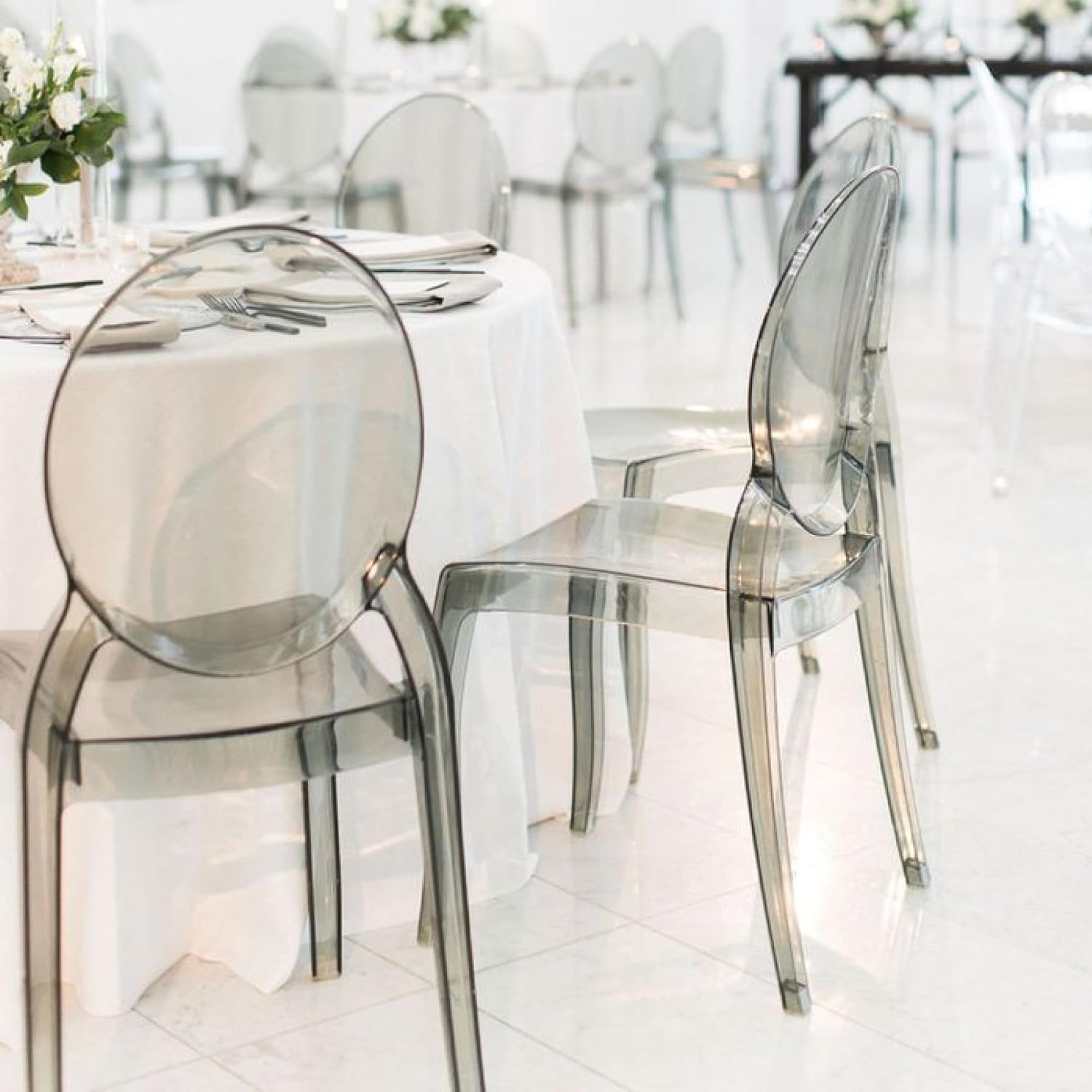 Fohfurniture Large 20" Seat Ghost Chairs Set of 4, Modern Acrylic Accent Dining Chairs, Kitchen and Restaurant Chairs, Circle-Back Armless Stackable Chair for Events, Weddings, Banquets Smoke Grey