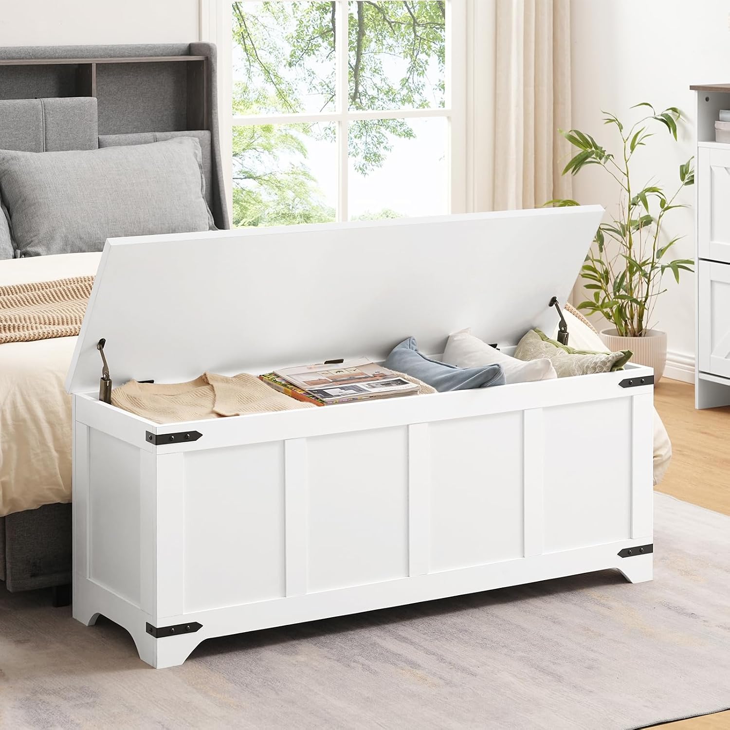 MAHANCRIS 47.2" Storage Chest Extra Large, Wooden Storage Bench with 2 Safety Hinges, Entryway Shoe Bench, 47.2x15.7x19.7 Inch, Easy Assembly, Storage Trunk for Living Room, Bedroom, White SCBW4901