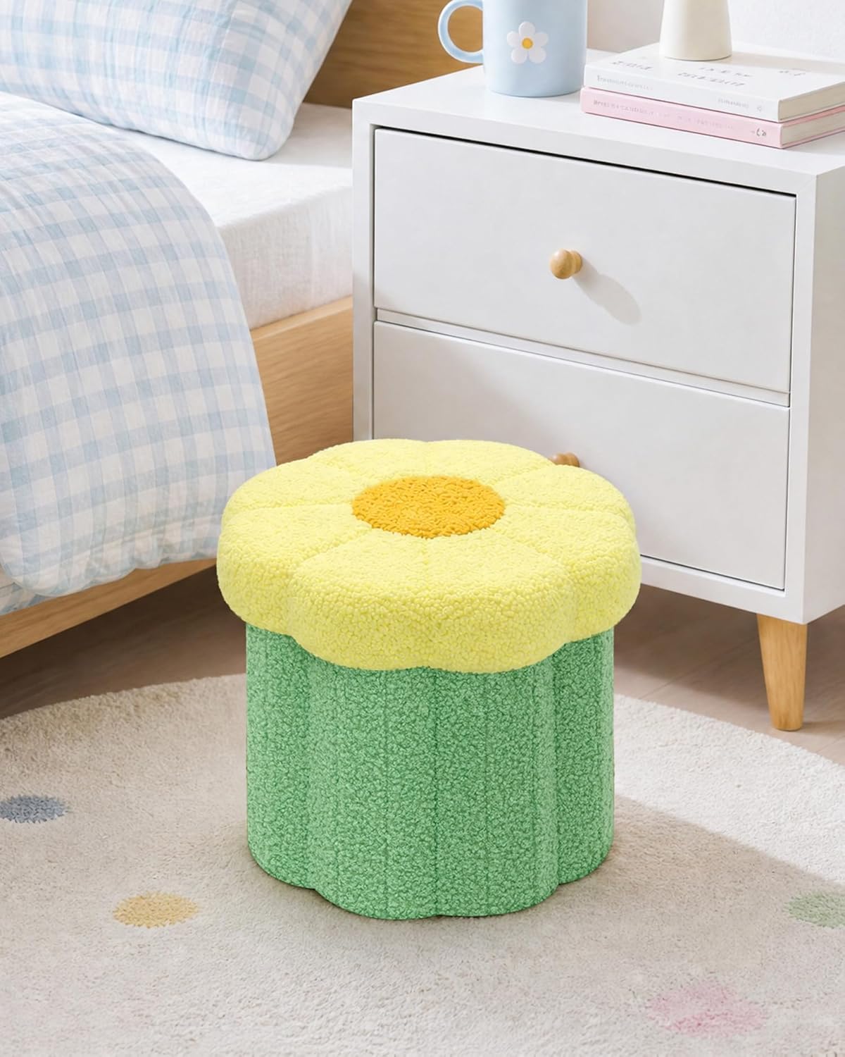 B FSOBEIIALEO Storage Ottoman Foldable, Sunflower Shaped Small Footrest Collapsible Folding Seat Bench for Bedroom Living Room Entryway, Faux Teddy Fur, Green 12.6"x12.6"x11.4"