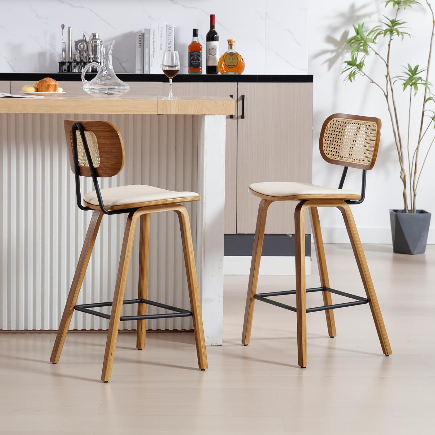 HEAH-YO Rattan Counter Stools Set of 2, 26 Inches Counter Height Bar Stools with Backrests and Wood Legs, Modern PU Leather Rattan Stool for Kitchen Island, PU Beige
