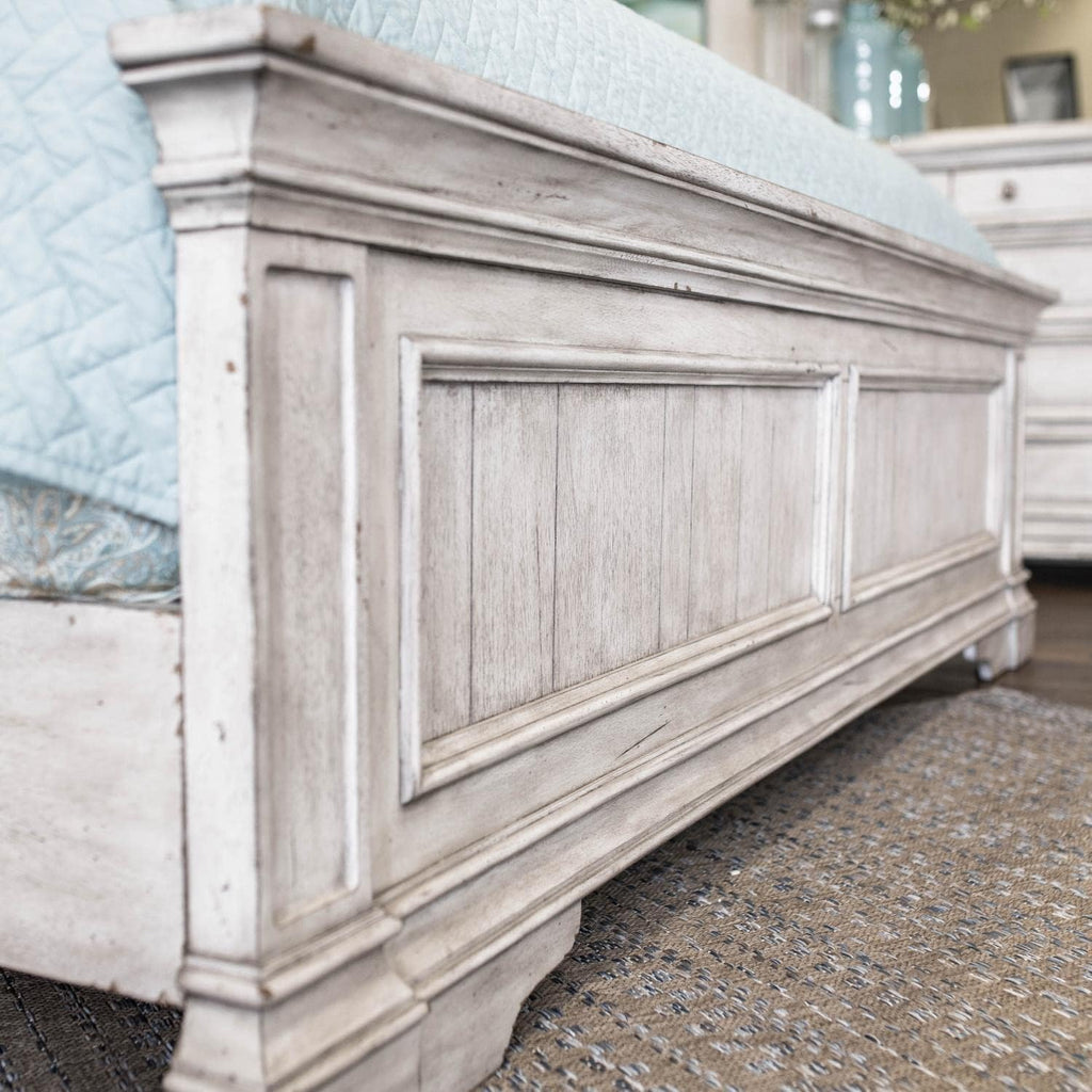 Steve Silver Highland Park Rustic Ivory Wood Upholstered Panel Queen Bed