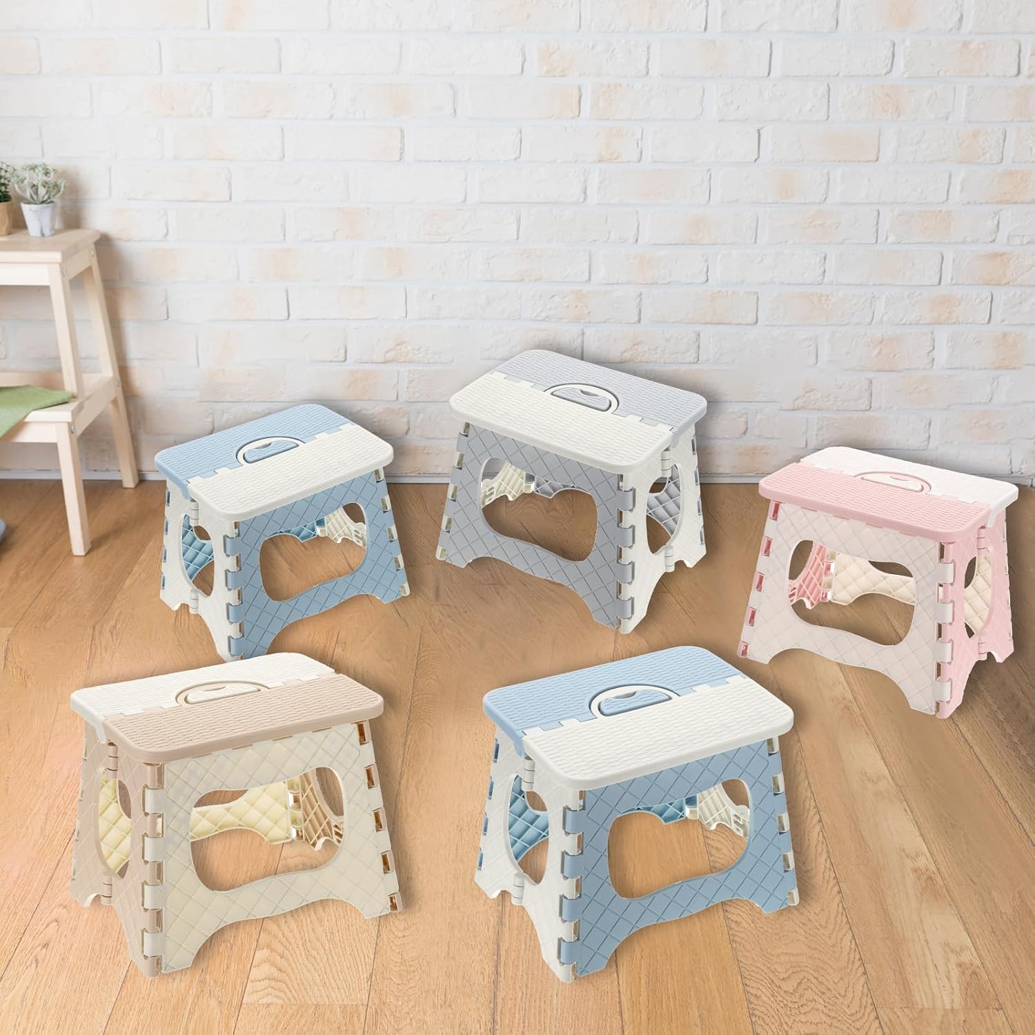 uxcell 9" Folding Step Stool for Adults 275 lbs Capacity Non-Slip Step Stool with Handle Collapsible Foot Stools, Pink Small Stepping Stool for Bathroom, Bedroom, Kitchen
