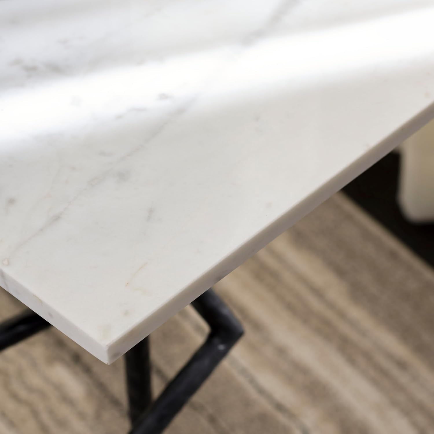 SAFAVIEH Home Collection - Warso White & Black Marble Accent Table, Sculptural Side Table, Fully Assembled (ACC3751A)