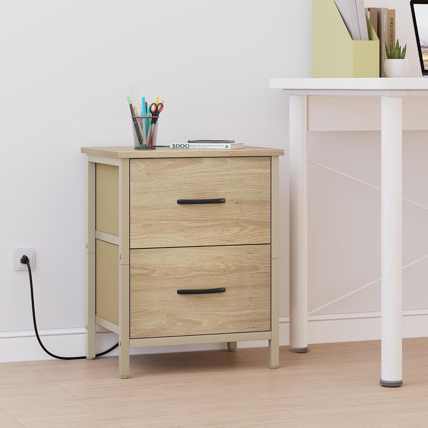 Vagusicc Nightstand Set of 2 with Charging Station, End Table Bedside Table with Power Outlet & USB Ports, Side Table with 2 Fabric Drawers for Bedroom, Living Room, Natural