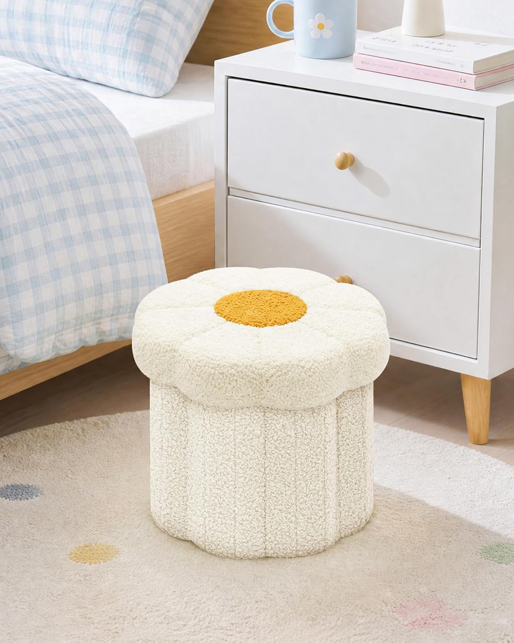 B FSOBEIIALEO Storage Ottoman Cube, 12.6" Ottoman with Storage, Cream White | Sunflower Shaped Footstool，Small Ottomans for Dorm , Faux Teddy Fur, Collapsible Folding Pouf Seat,Living Room, Entryway