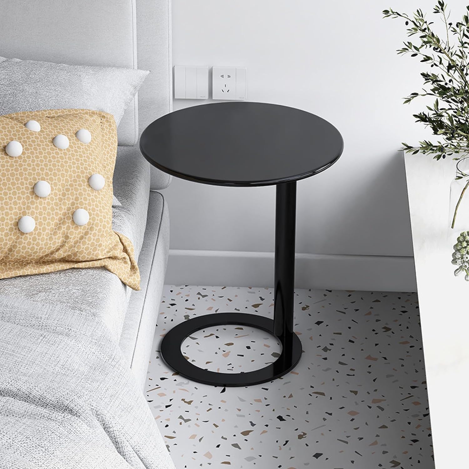 Round Side Table C-Shaped Side Table Sofa Side Table Round Coffee Table Bedside Table with Metal Frame Couch Table Bedside Laptop Office for Bedrooms with Small Spaces(48 * 56cm Black Matte)
