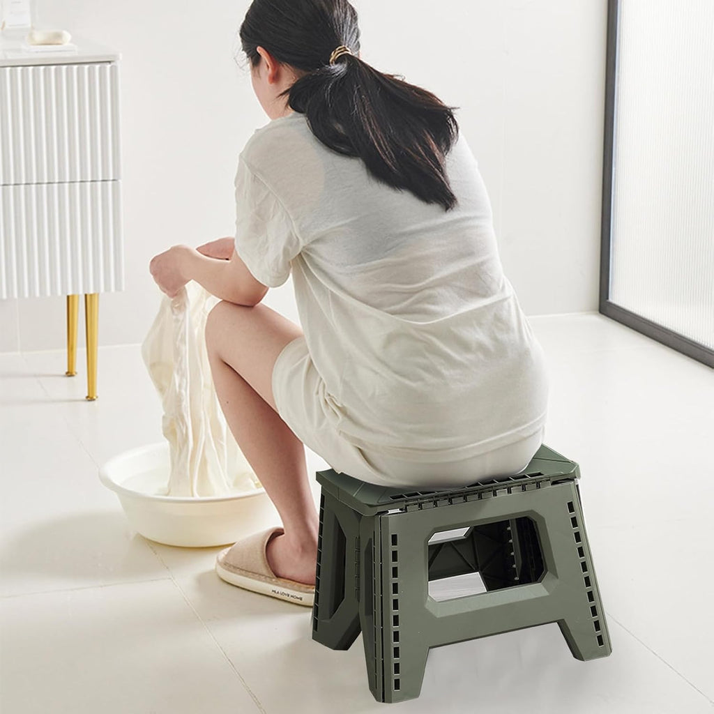 cdar Heavy Duty Plastic Folding Stool 400Lbs Capacity – Collapsible Step Stool with Non-Slip Base & Portable Handle for Camping, Kitchen, Fishing (10.43"x8.58" Foldable) Black
