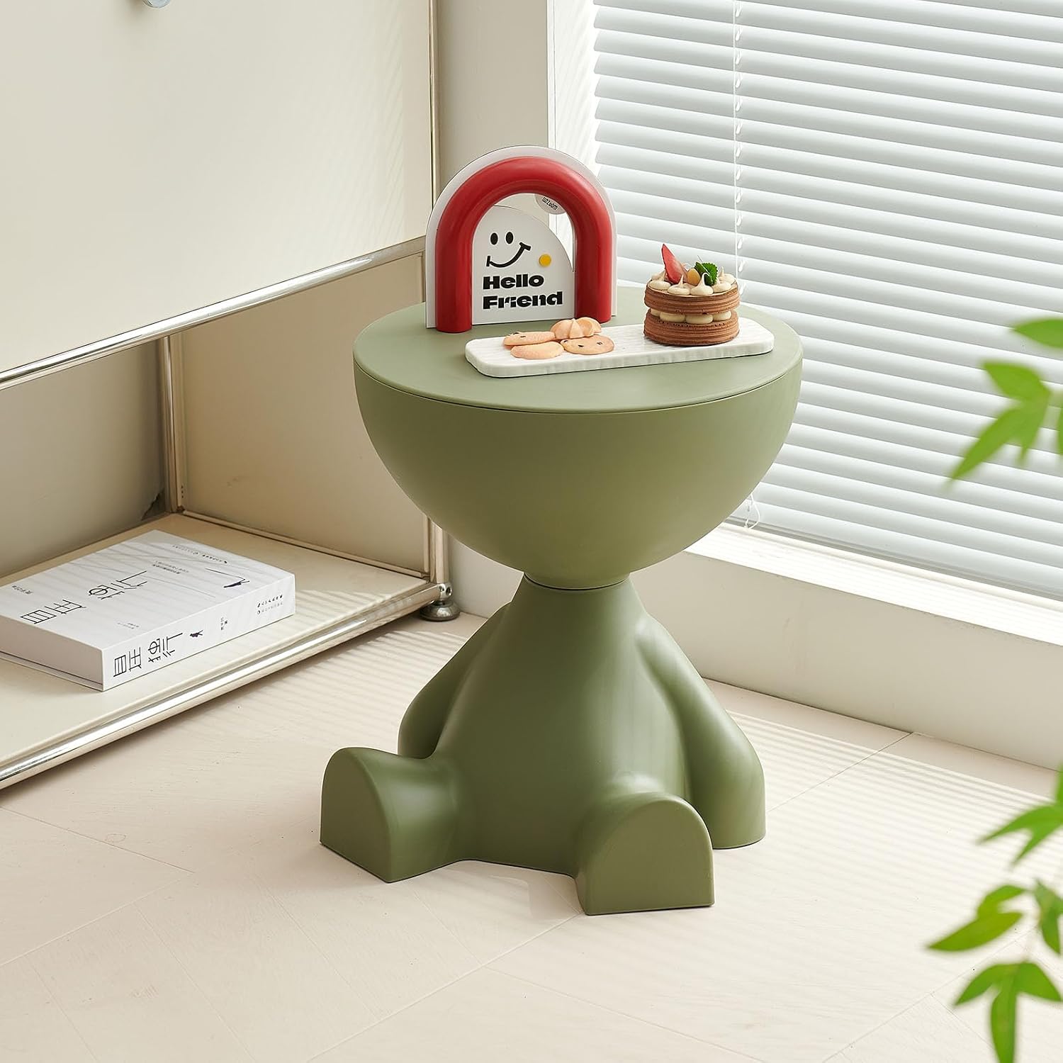 Circle Side Table, Round Modern End Table, Waterproof & Durable, Small Coffee Table for Living Room, Bedroom, Bedside, Versatile Accent Table - Green