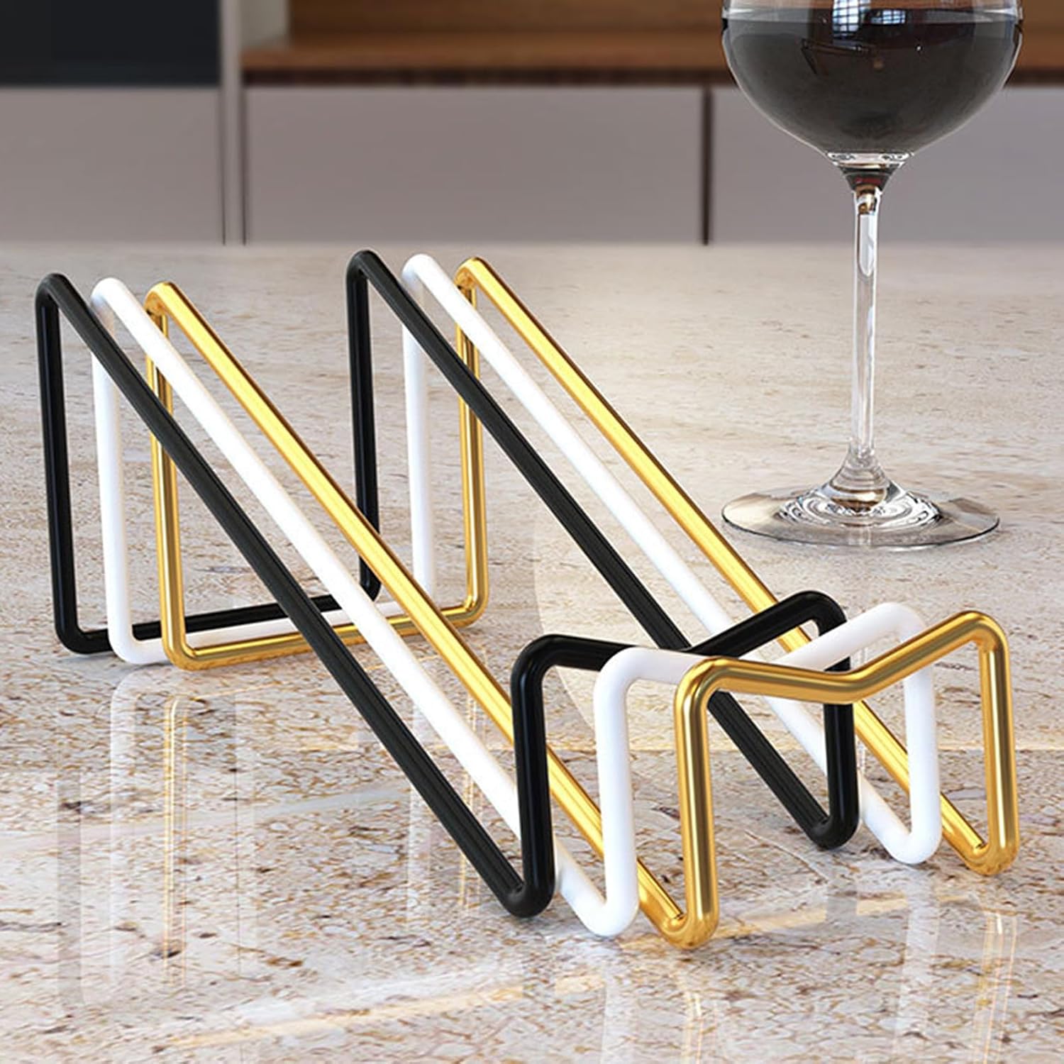 Wine Rack Metal Countertop Wine Rack, Iron Wine Bottle Holder & Beer Shelf Modern Wine Storage Organizer for Home Bar Decor Vertical Display Stand for Champagne & Drinks Sturdy & Elegant Des