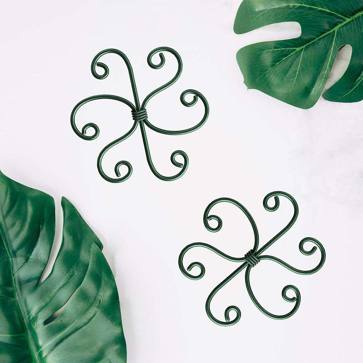 4PCS Green Iron Monstera Support, Uniquely Designed Plant Support Stakes for Indoor Plants, Stable Plant Stakes and Supports, Turtle Shell Bamboo Clamp Set for Thriving Growth