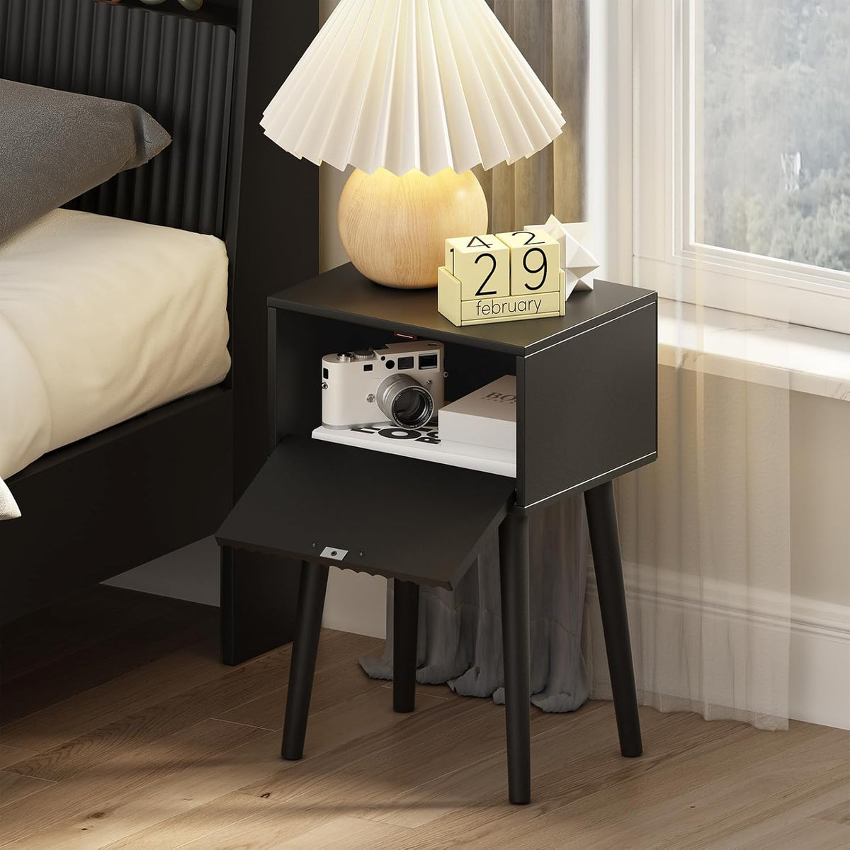 LAATOOREE Nightstands Set of 2, Small Side Table, Bedside Table with Fluted Door, Solid Wood Feet, Modern Mid-Century End Table for Bedroom, Small Space, Black