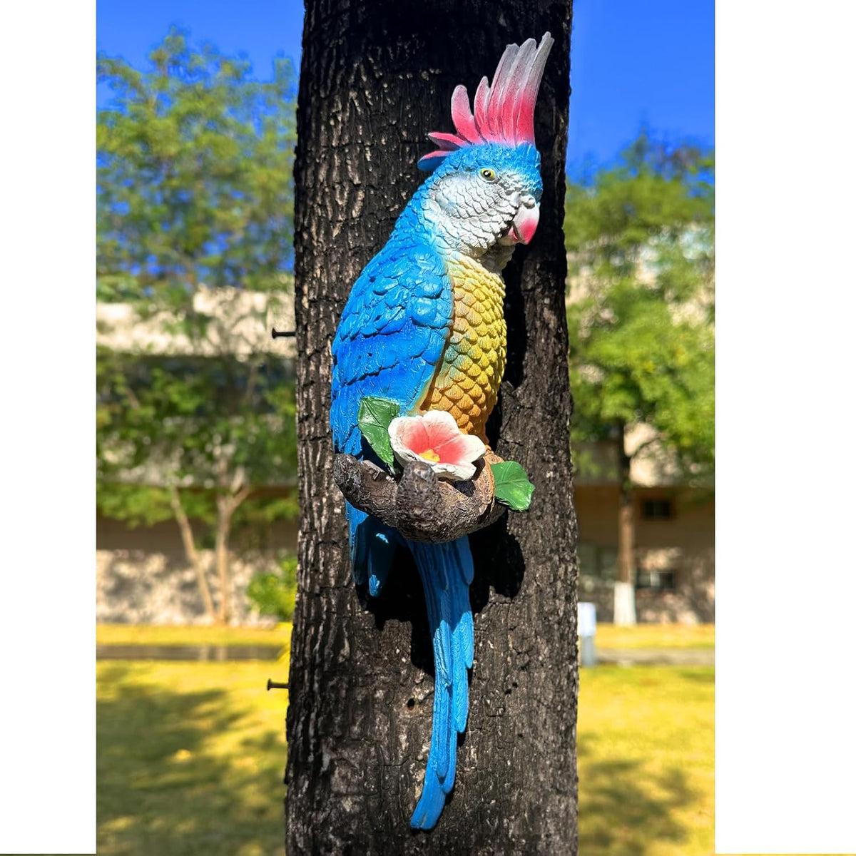 Teaeeno Tropical Hanging Parrot for Outdoors,Tropical Bird Wall Decor, Tiki Outdoor Decor,Home Ornament Decor for Tiki Bar,Perfect for Yard Ornaments,Tree Decorations Outdoor,Patio,Lawn,Tree Trunk