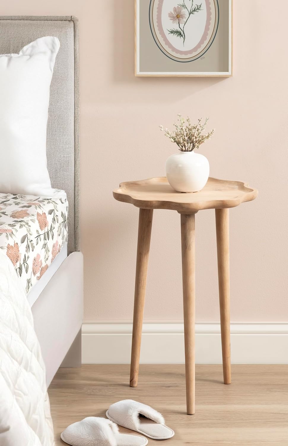 Kate and Laurel Alezar Modern Wooden Round Side Table, 15 x 15 x 22, Light Natural, Transitional Solid Wood End Table with Wavy Edge for Teen Bedroom Nightstand or Dorm Room Decor