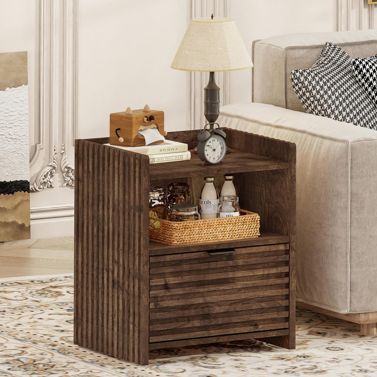 BON AUGURE Fluted Nightstand with Drawer and Storage Shelf, Modern Wood Bedside Table, Mid Century End Table for Bedroom Living Room Sofa Couch, Rustic Oak