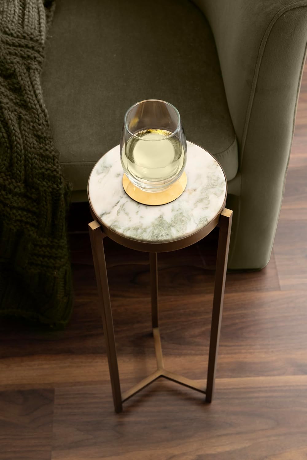 Kate and Laurel Aguilar Modern Round Drink Table, 9 x 9 x 23, White and Green Marble and Brass, Genuine Marble Accent Table for Use as Indoor Plant Stand or Pedestal Martini Table