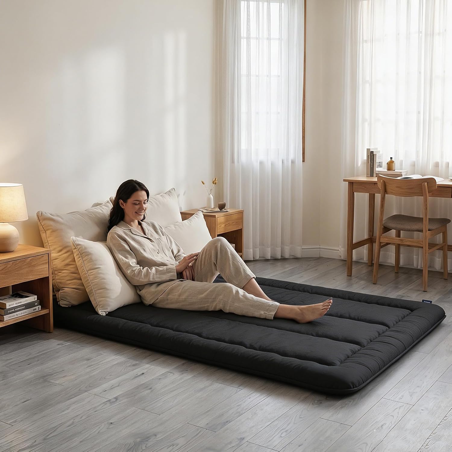 Twin Size Japanese Futon Mattress Foldable Topper Mattress for Floor Tatami Floor Mat Portable Roll-Up Bed for Guest Play mat Sleeping Pad Black B