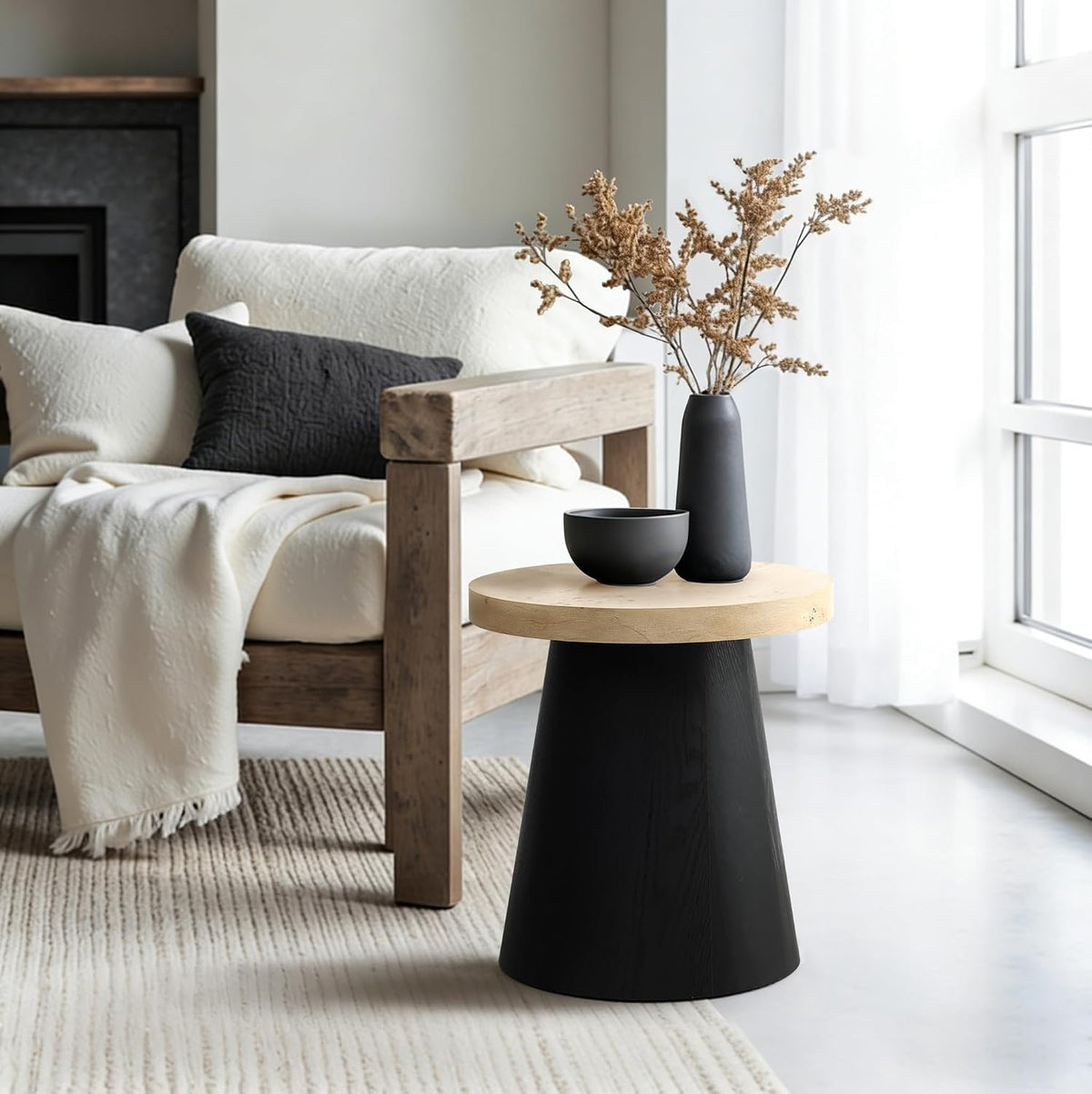 LuxenHome Side Table, 19'' Small Round Accent End Table, Light Wood Finish Top with Black Base Beside Table for Small Spaces, Modern Boho Nightstand for Living Room,Bedroom,Home Office