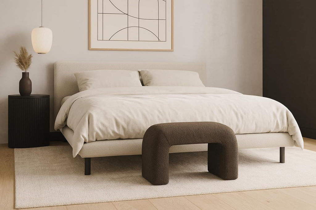 Meridian Furniture 169Brown Niagara Collection Modern | Contemporary Boucle Fabric Upholstered Bench with Rich Brown Boucle Fabric, Curved Contemporary Design, 28" W x 15.5" D x 17.5" H, Brown
