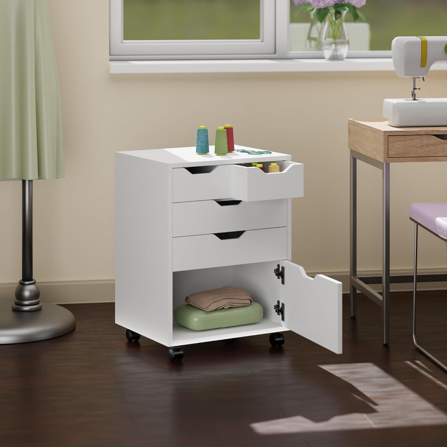 Winsome Halifax Mobile Storage Cabinet with 5 Drawers in White, Stylish & Functional Home Storage Cabinet for Filing, Kitchen Organization, Moveable Furniture for Office, Dorms, Apartments