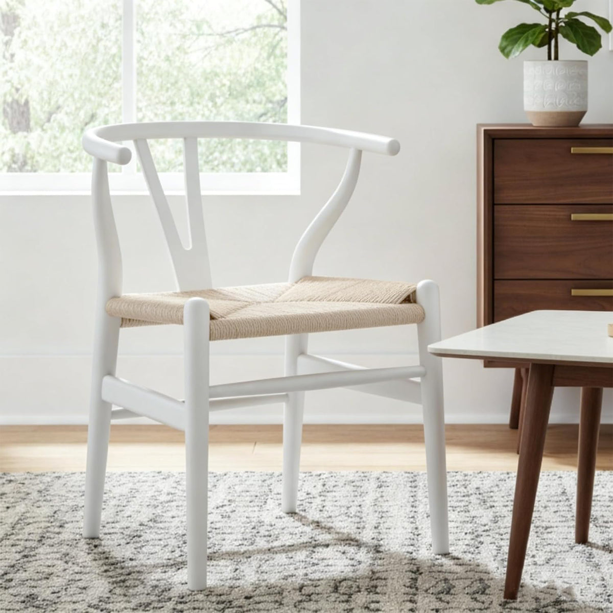 Tomile CH24 Wishbone Chairs Set of 4, Modern White Dining Chair with Arms, Solid Ash Wood Frame with Woven Seat, Hans Wegner Mid-Century Y-Back Design for Kitchen & Dining Room (Ash Wood - White)