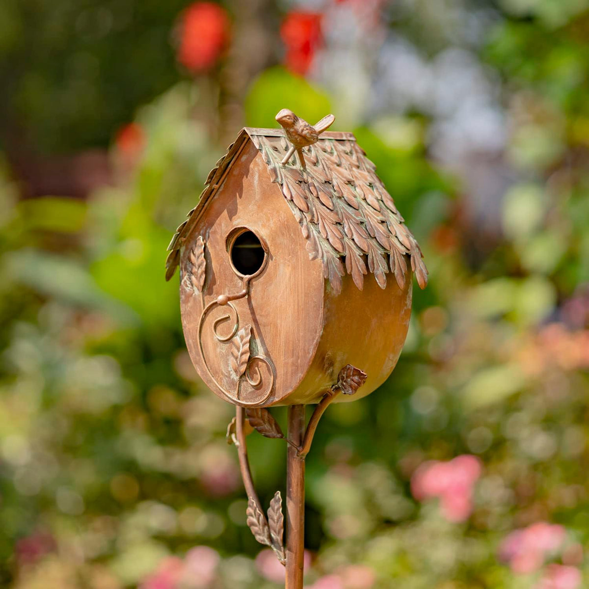 Copper Color Bird House Garden Stake with Ornate Style Roof (Round Bottom)