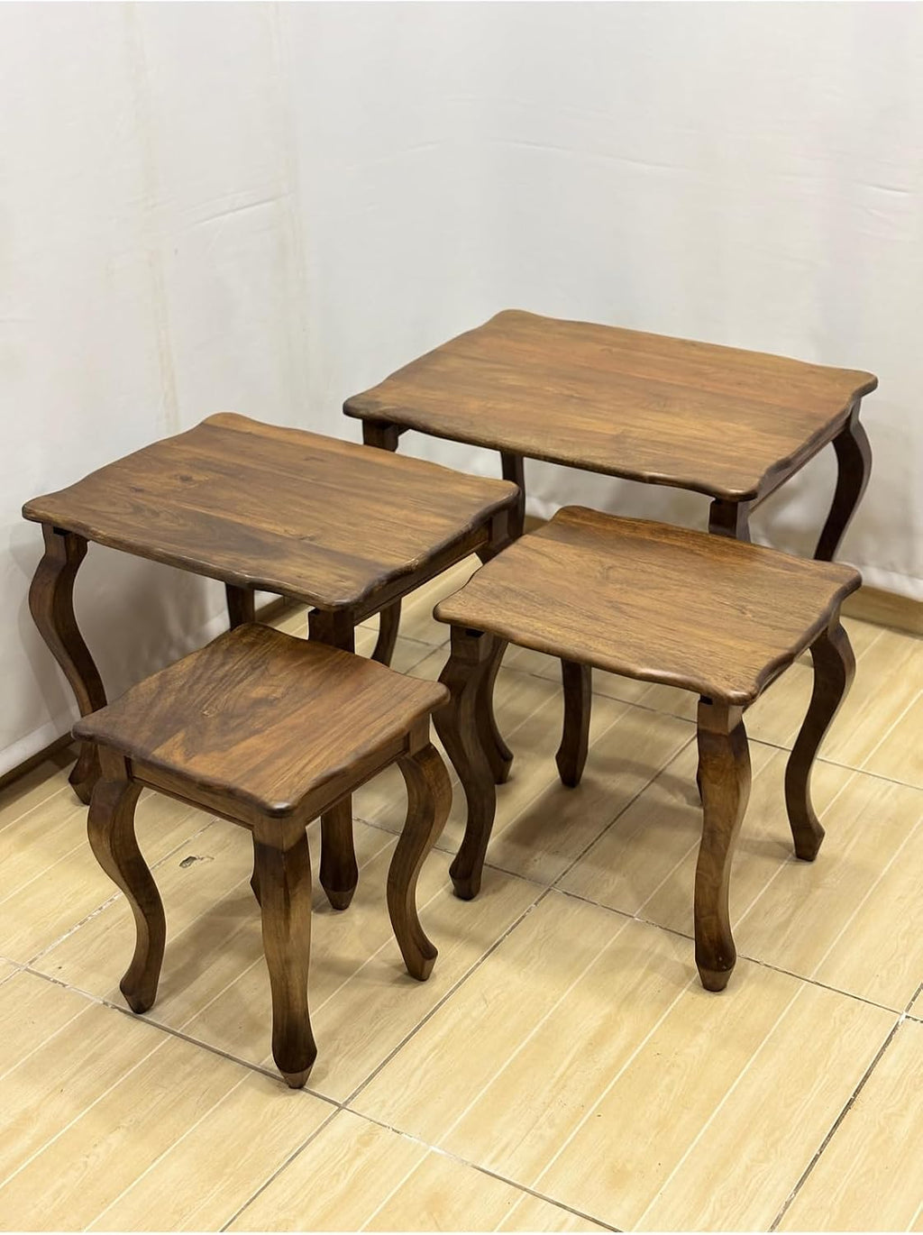 Walnut Wood 4-Piece Nesting Side Table Set 25.6x19.7x19.7 in Solid Wood Living Room Furniture - Brown