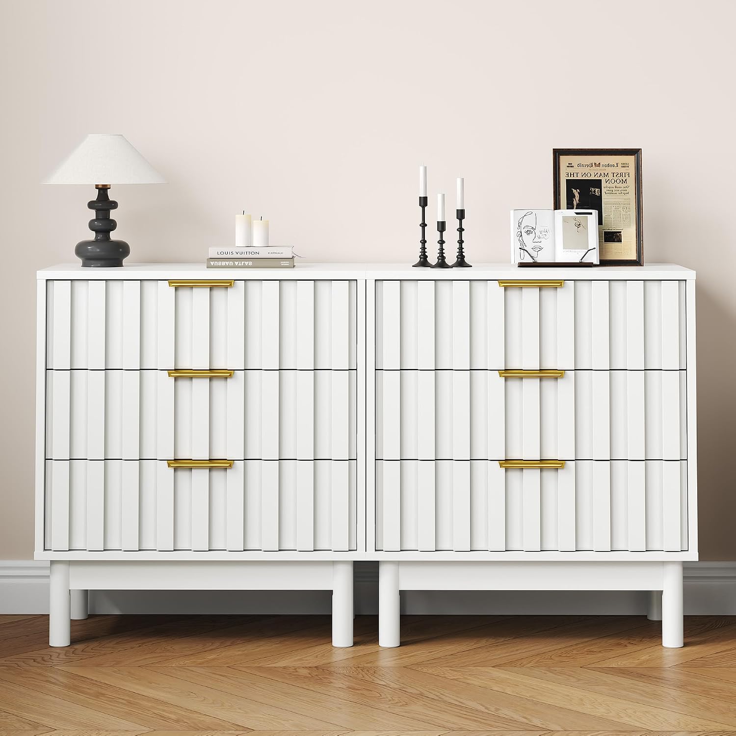 RoyalCraft 3 Drawer Nightstand, Modern Fluted Chest of Drawers, Wooden Storage Night Stand Side Table with Chic Edge Pull, Perfect for Bedroom, Living Room, Entryway, White