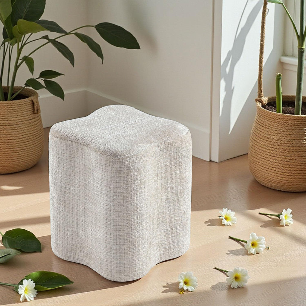Get Set Style 14.4 Inch Flowers Shaped Ottoman,Modern Chenille Ottoman Vanity Stool for Living Room Comfortable Pouf Extra Seating,Stylish Sofa Foot Rest (Beige)