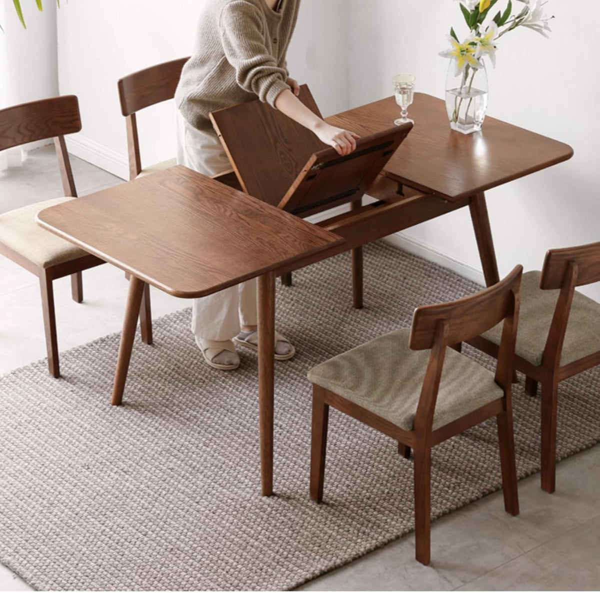 47’’-63’’ 100% Oak Extendable Dining Table, Solid Wood Folding Kitchen Table, Mid Century Modern Dinner Table for Kitchen, Apartment, Living Room (47''-63'' Walnut)