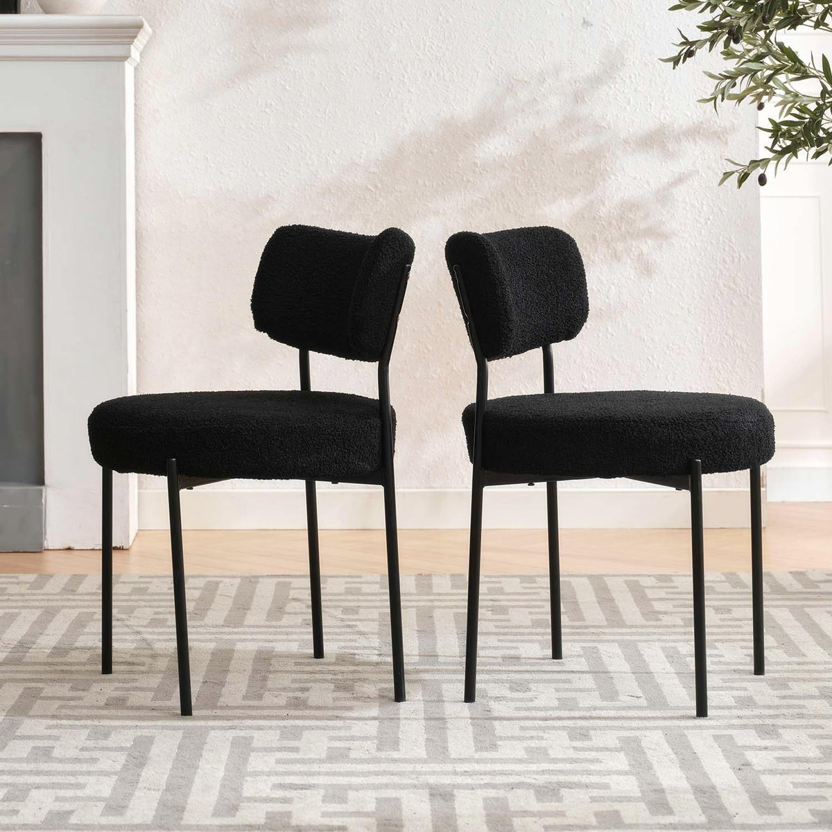 Black Boucle Dining Chairs Set of 2, Mid Century Modern Dining Room Chair with Curved Backrest & Metal Legs, Round Upholstered Dining Chairs for Kitchen, Living Room