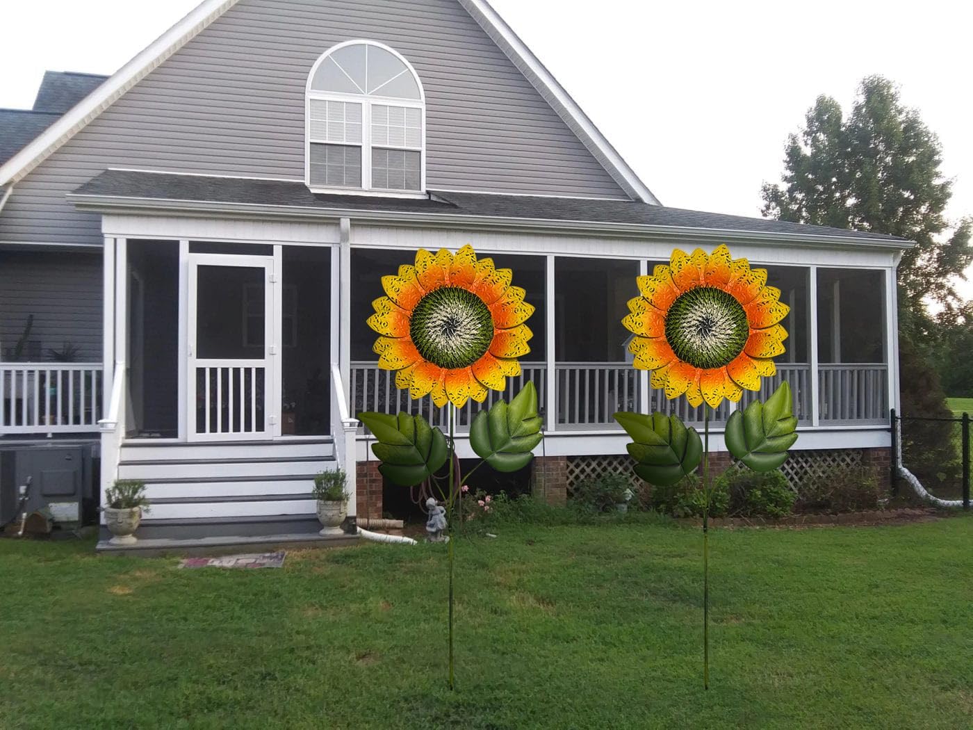 Outdoor Metal Sunflower Stakes, 40 Inch Height, 13 Inch Flower Head, Garden Decor, Set of 2