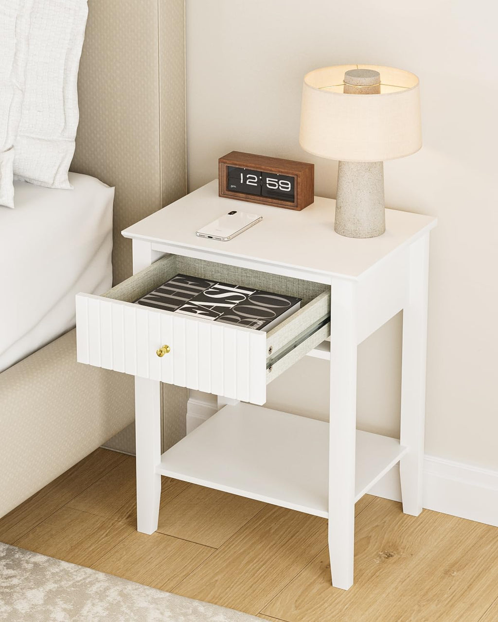Fluted Nightstand, Farmhouse Night Stand with 1 Drawers, Mid Century Modern Side Accent Table,Bedside End Table for Bedroom, Living Room, White