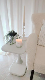 Guyii White End Table Small Side Table for Couch Modern Sofa TableLiving Room Table for Living Room, Bedroom Office