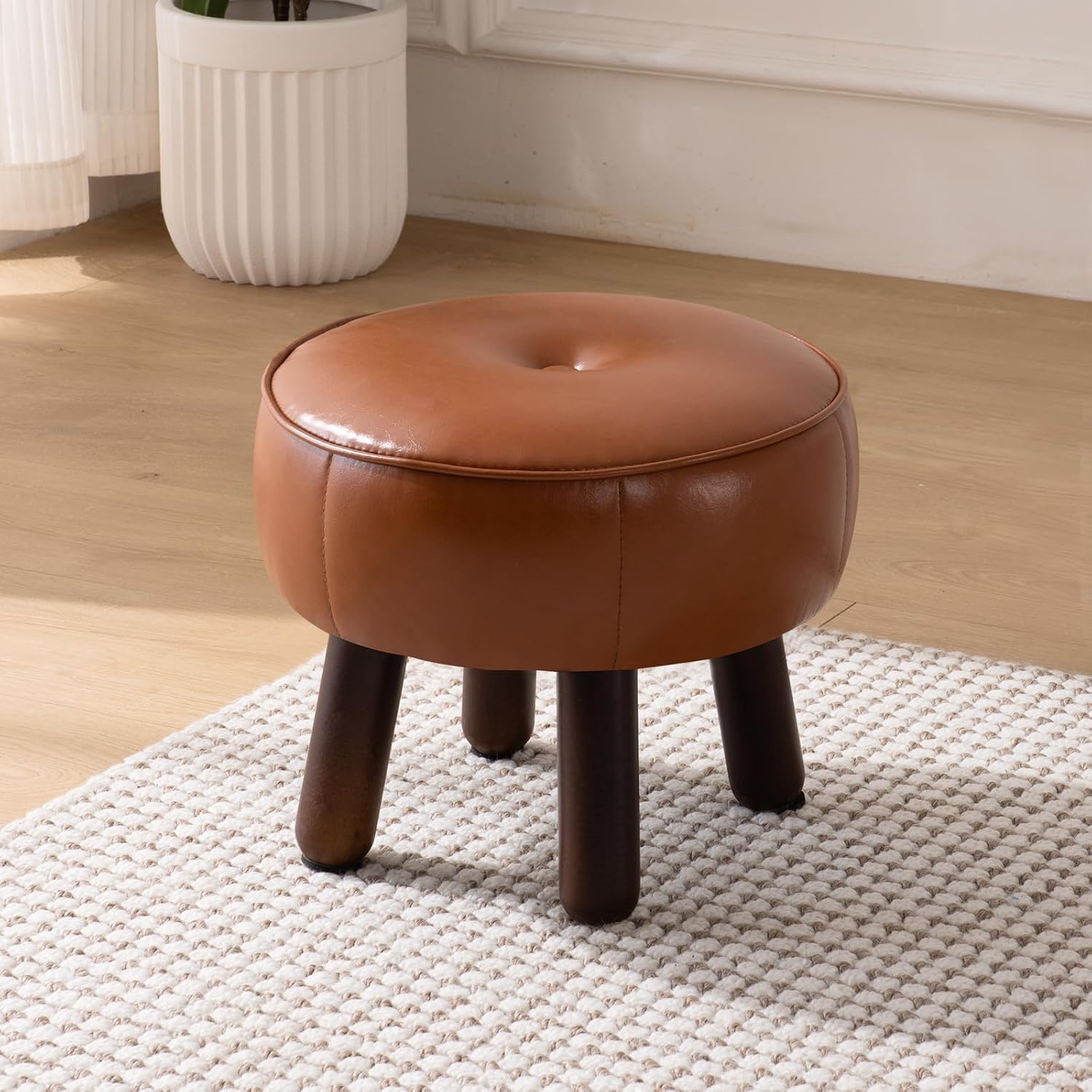 oakvivo Small Foot Stool, 13in Round Faux Leather Pouf Ottoman Foot Rest | Footstool Ottomans with Rubber Legs Under Desk, 13''L x 13''W x 10.2''H, Footrest for Couch, Living Room Bedroom, Brown