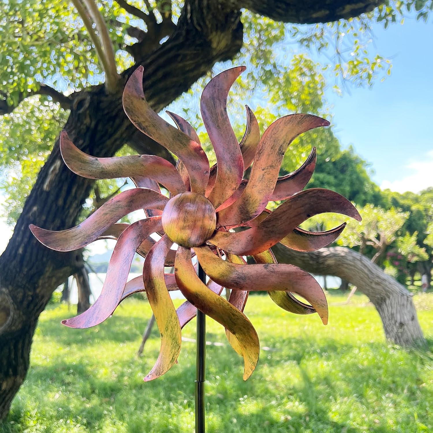 360 Degree Metal Wind Spinner - Classical Willow Leaves Design for Patio, Lawn & Garden Decor