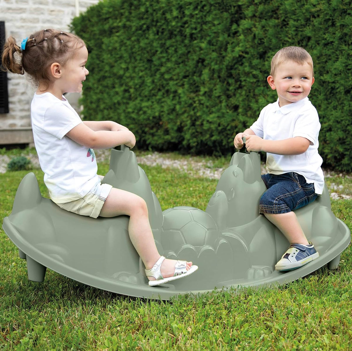 Smoby Life - Swing dogs - 2 ergonomic seats, 1 middle seat, 2 handles - Recycled material - From 18 months - Made in France